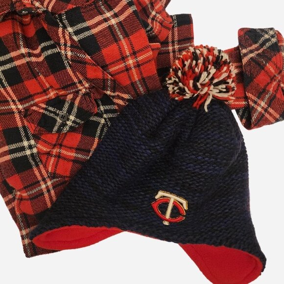 Minnesota Twins navy and red knit pom-pom winter hat - Picture 6 of 6